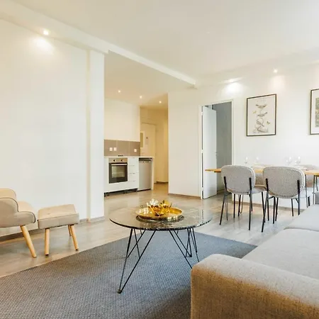 Apartment Flat Cosy-1br-4p- Anatole France